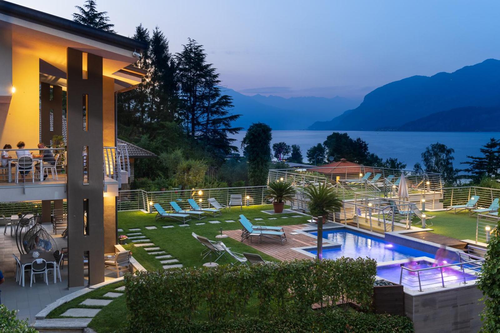 Bellagio Village- 4 Apartments By The Lake - Seasonal Warm Pool And Sauna Oliveto Lario Exterior photo