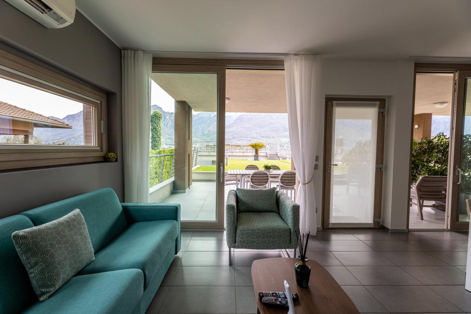 Bellagio Village- 4 Apartments By The Lake - Seasonal Warm Pool And Sauna Oliveto Lario Exterior photo